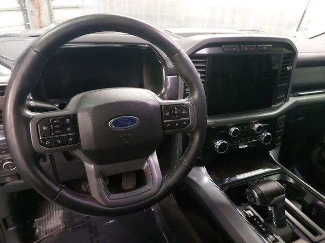 Certified 2022 Ford F150 Lariat w/ Equipment Group 502A High image 16