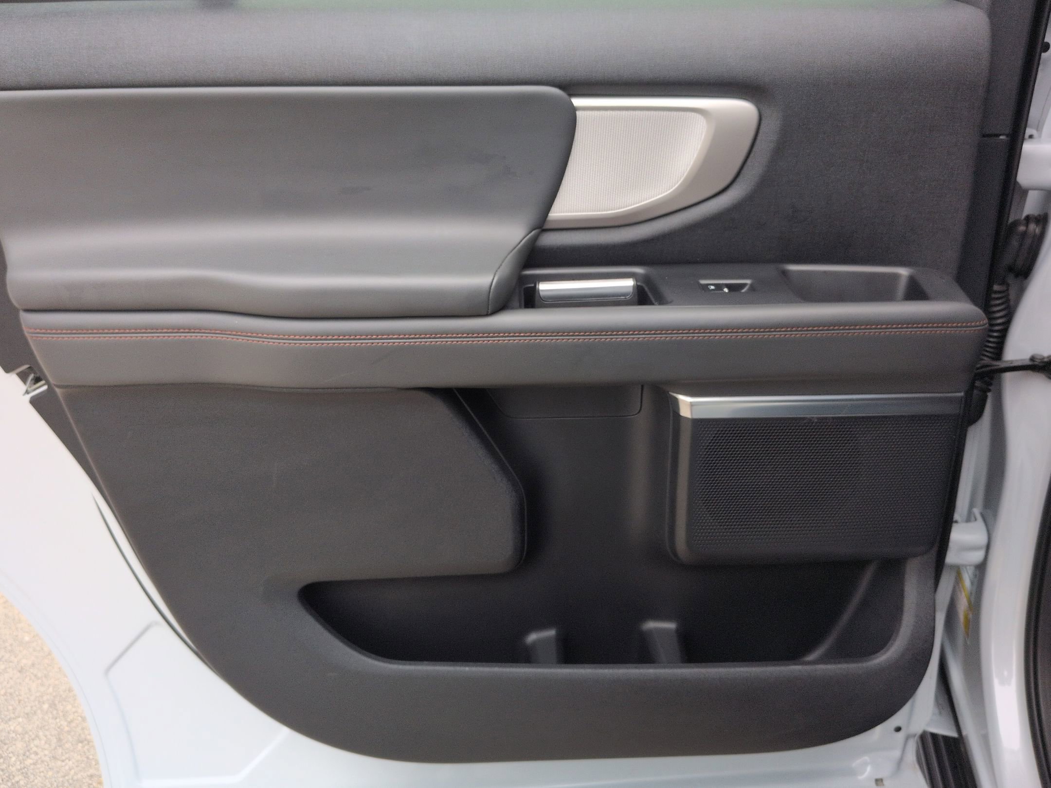 Certified 2025 Ford Expedition Max Active RWD image 30