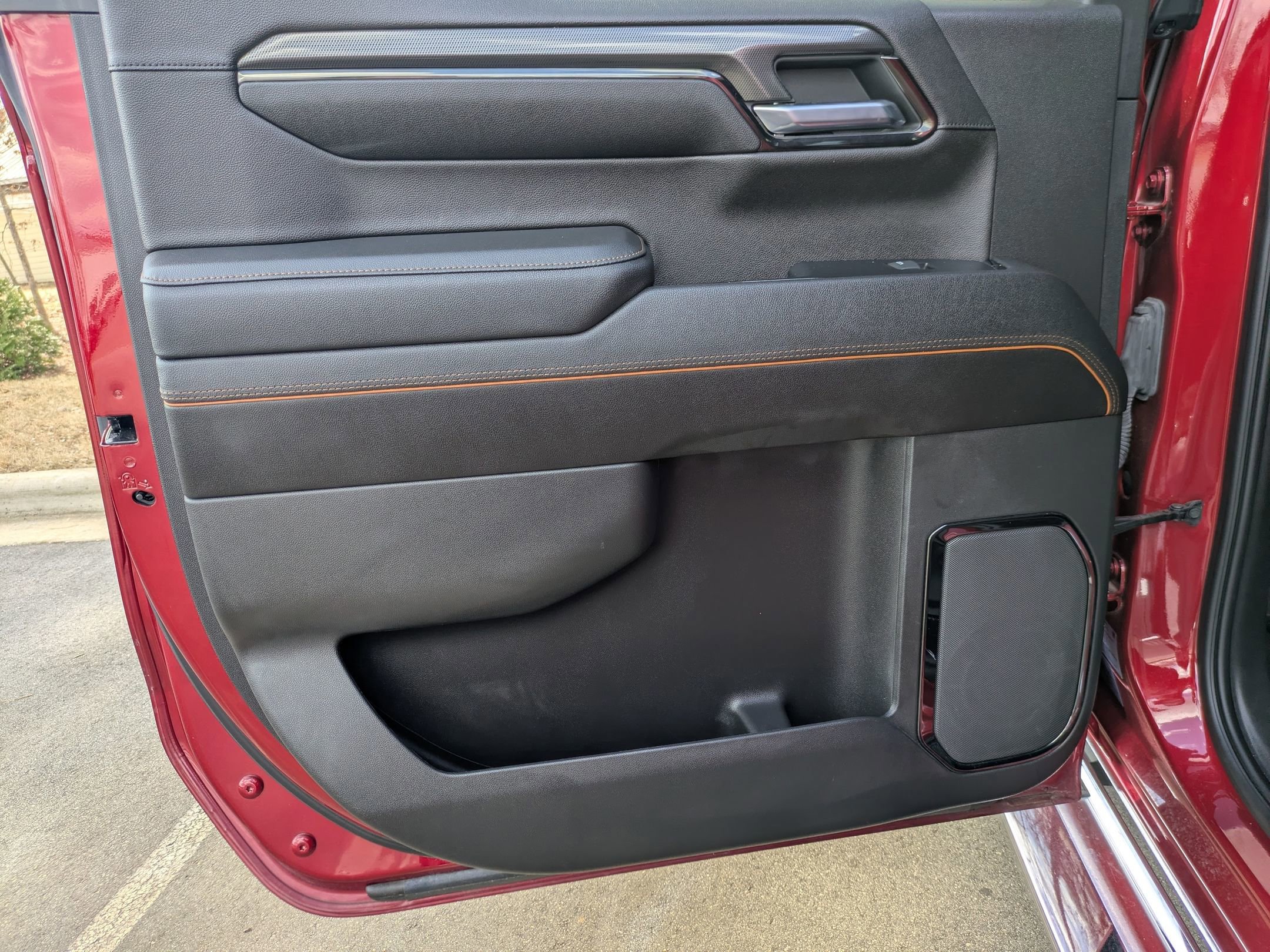 Used 2023 GMC Sierra 1500 AT4 w/ AT4 Premium Package image 29