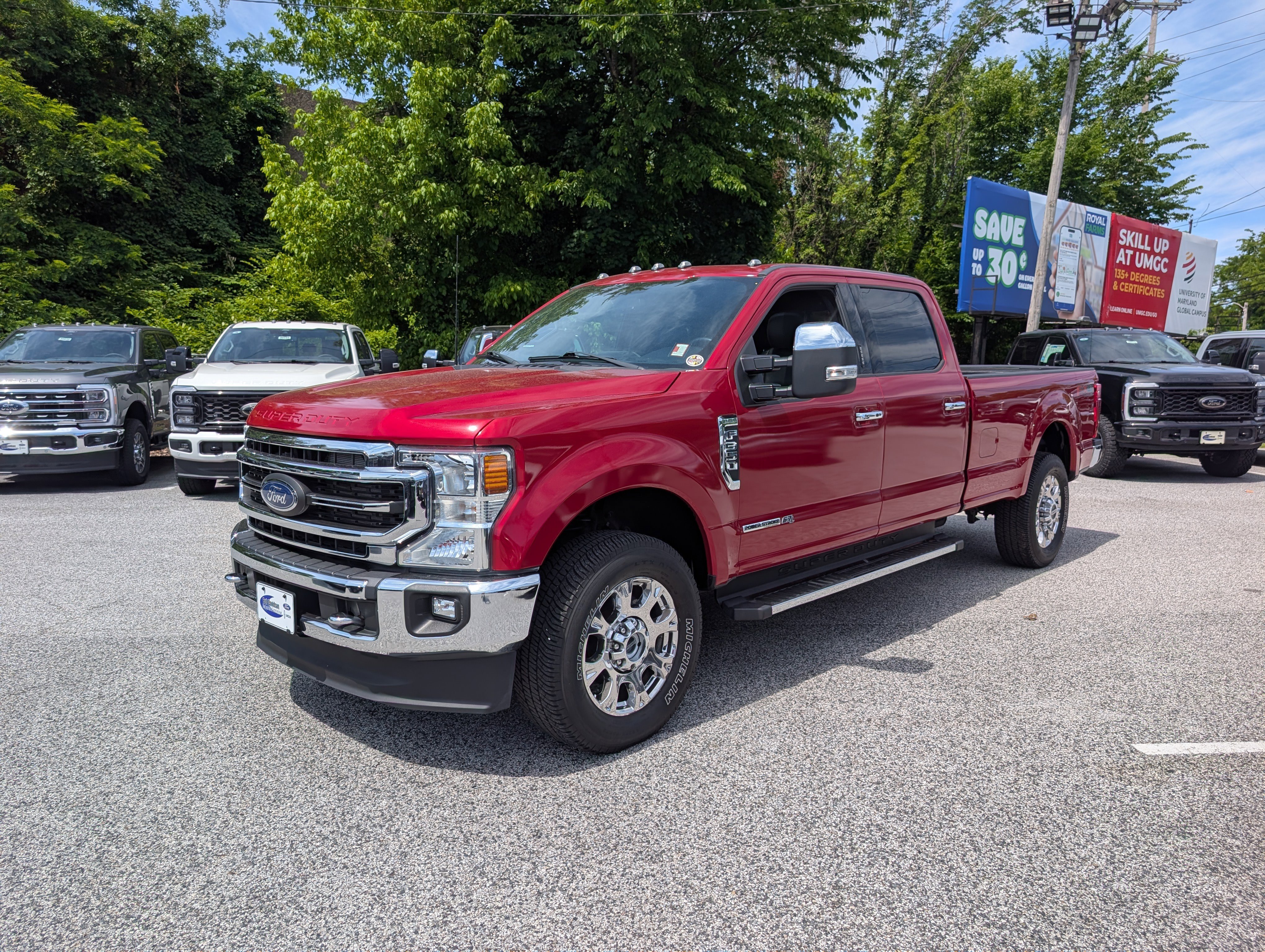 Certified 2022 Ford F350 Lariat w/ Lariat Ultimate Package AWD/4WD image 2
