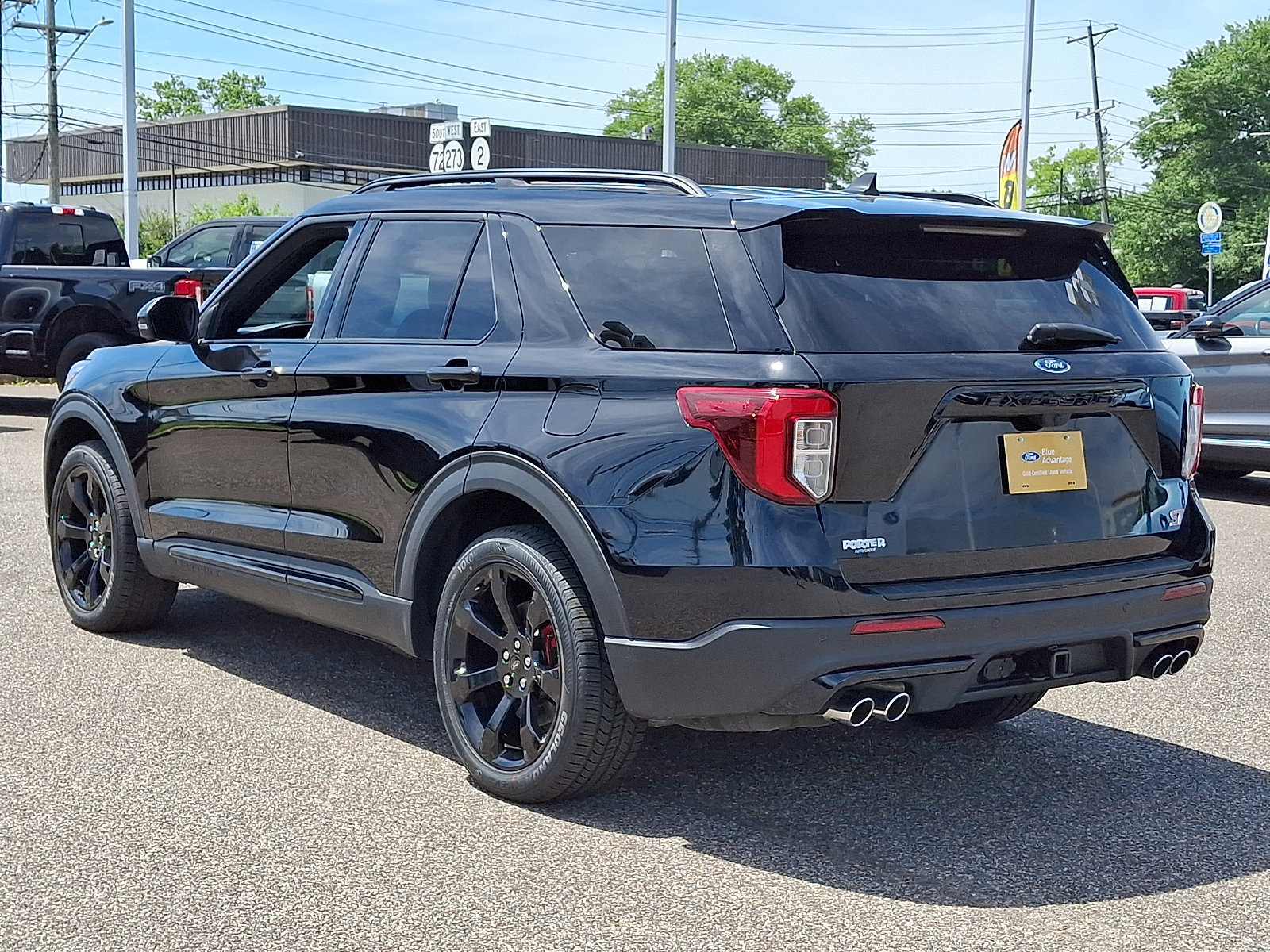 Certified 2023 Ford Explorer ST w/ Equipment Group 401A AWD/4WD image 7