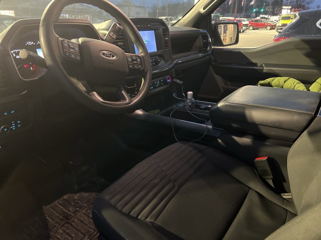 Certified 2022 Ford F150 XL w/ STX Black Appearance Package image 9