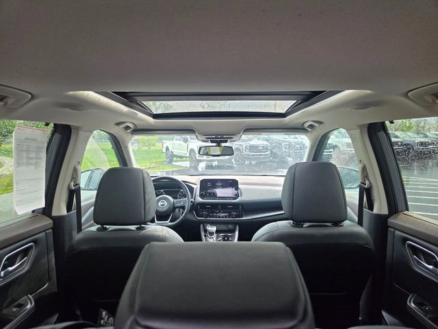 Used 2021 Nissan Rogue SL w/ Premium Package FWD image 13