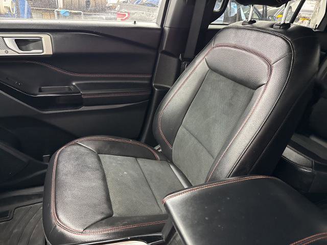 Certified 2023 Ford Explorer ST-Line w/ Class IV Trailer Tow Package AWD/4WD image 18