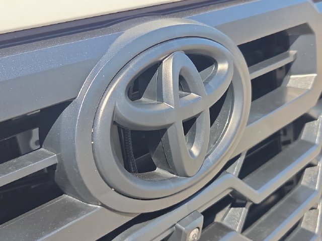 Used 2026 Toyota Tundra Limited w/ TRD Off-Road Package AWD/4WD image 33