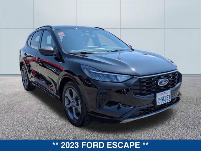 Certified 2023 Ford Escape ST-Line w/ Tech Pack #1 FWD image 7