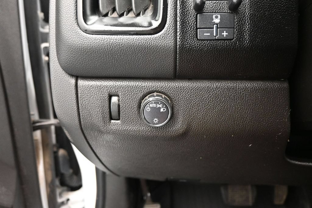 Used 2021 Chevrolet Colorado LT RWD image 13