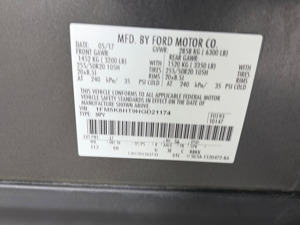 Certified 2017 Ford Explorer Platinum AWD/4WD image 9