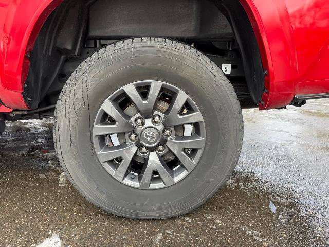 Used 2023 Toyota Tacoma SR5 w/ Technology Package image 12