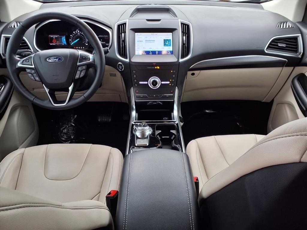 Certified 2020 Ford Edge Titanium image 9