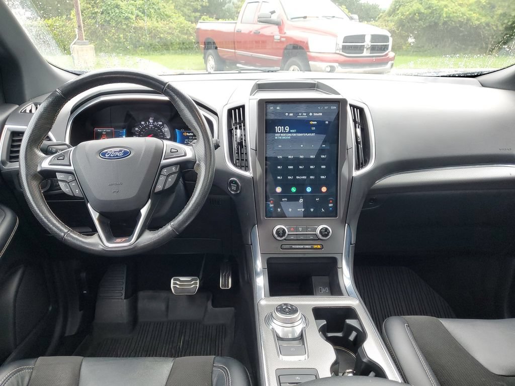 Certified 2021 Ford Edge ST w/ Equipment Group 401A AWD/4WD image 18