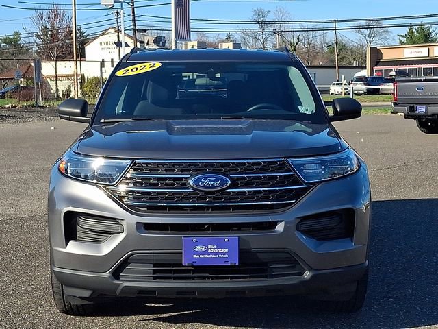 Certified 2022 Ford Explorer XLT w/ Class IV Trailer Tow Package AWD/4WD image 2
