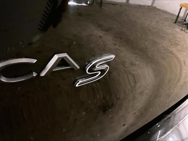 Used 2022 Chrysler Pacifica Touring-L w/ S Appearance Package AWD/4WD image 13