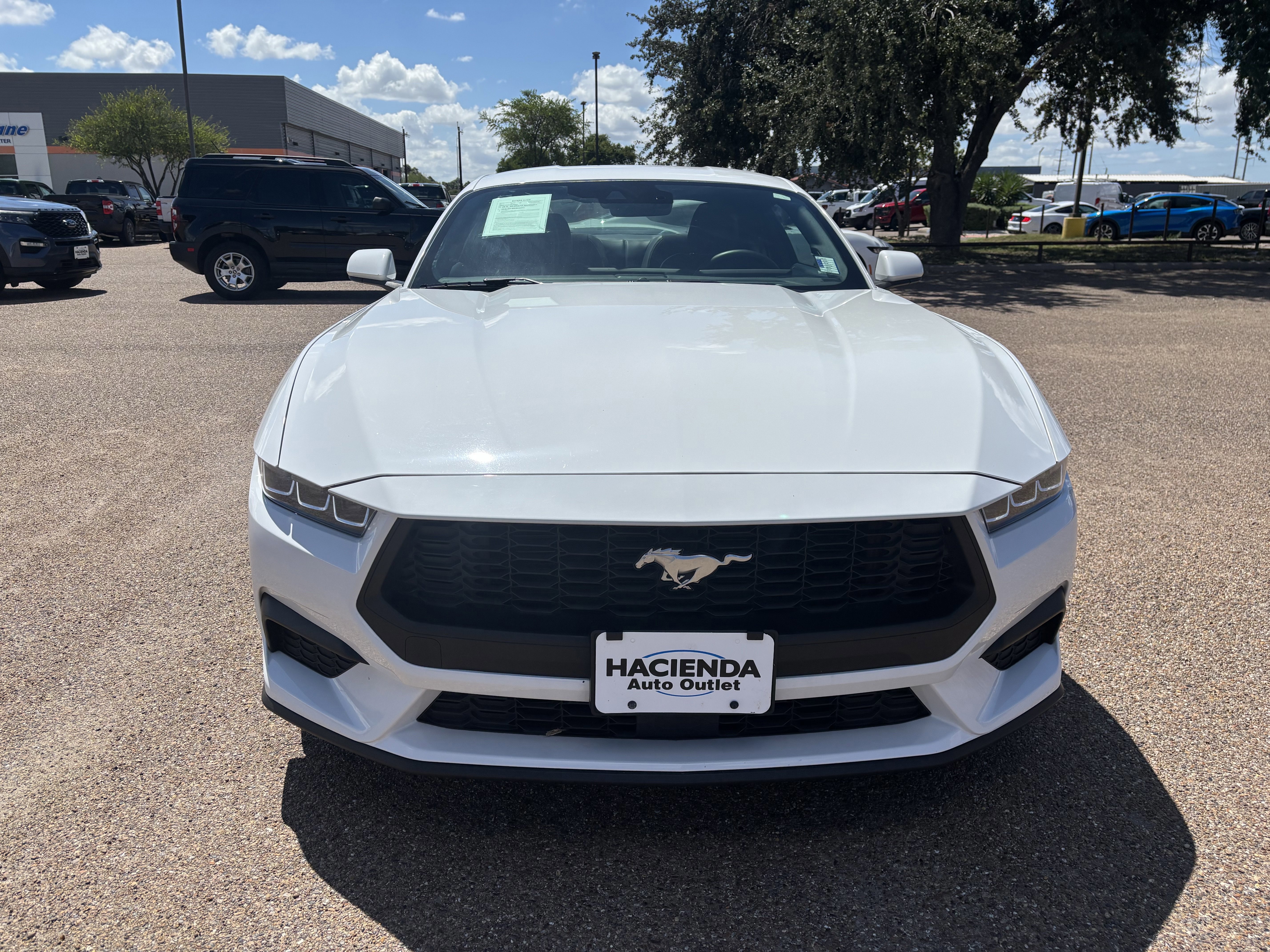 Certified 2024 Ford Mustang Coupe image 7
