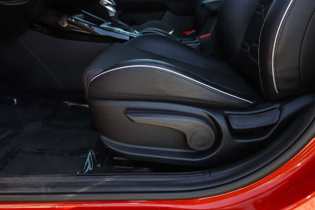 Used 2022 Kia Forte GT-Line w/ GT-Line Technology Package FWD image 20