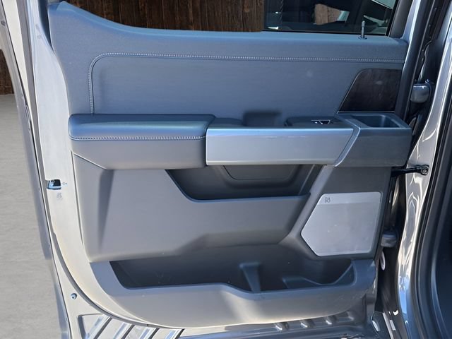Certified 2023 Ford F250 Lariat w/ Lariat Ultimate Package AWD/4WD image 16