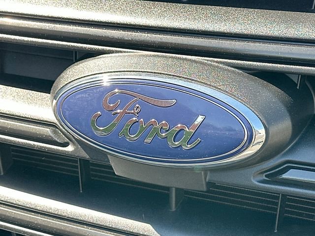 Certified 2020 Ford Transit 150 Low Roof RWD image 22