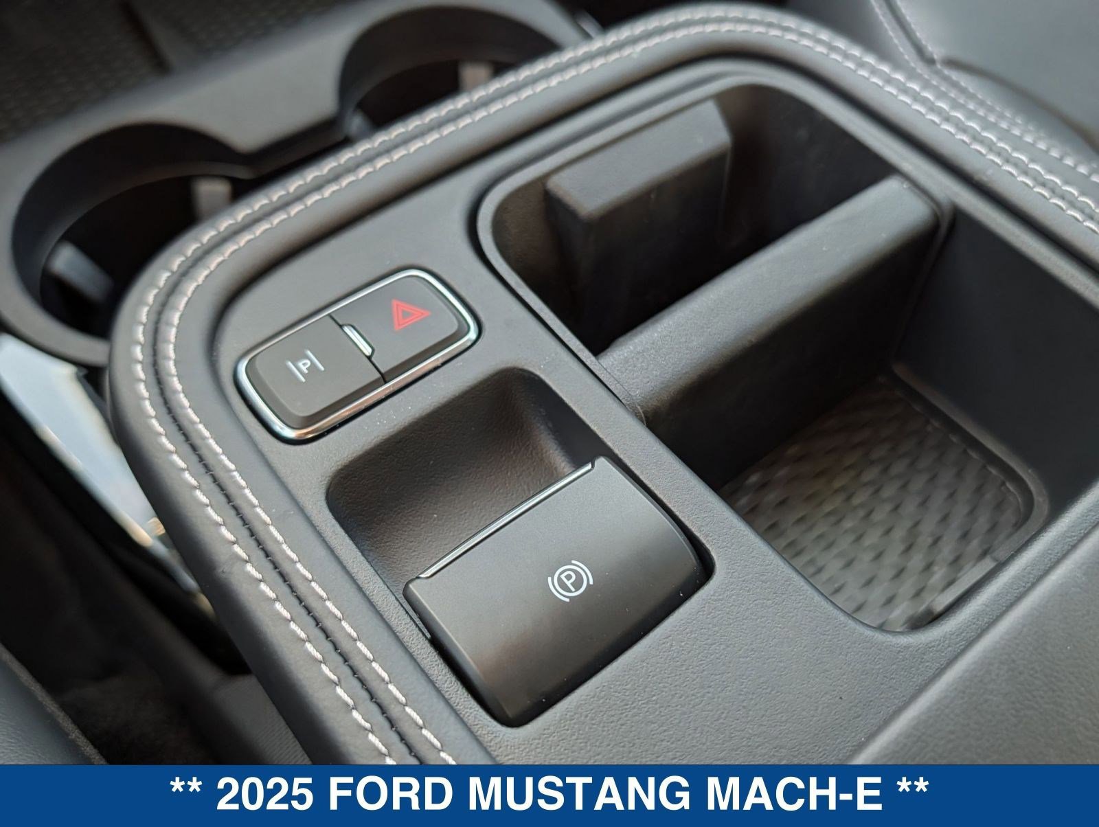 Certified 2025 Ford Mustang Mach-E Select w/ Comfort Package Lite image 31
