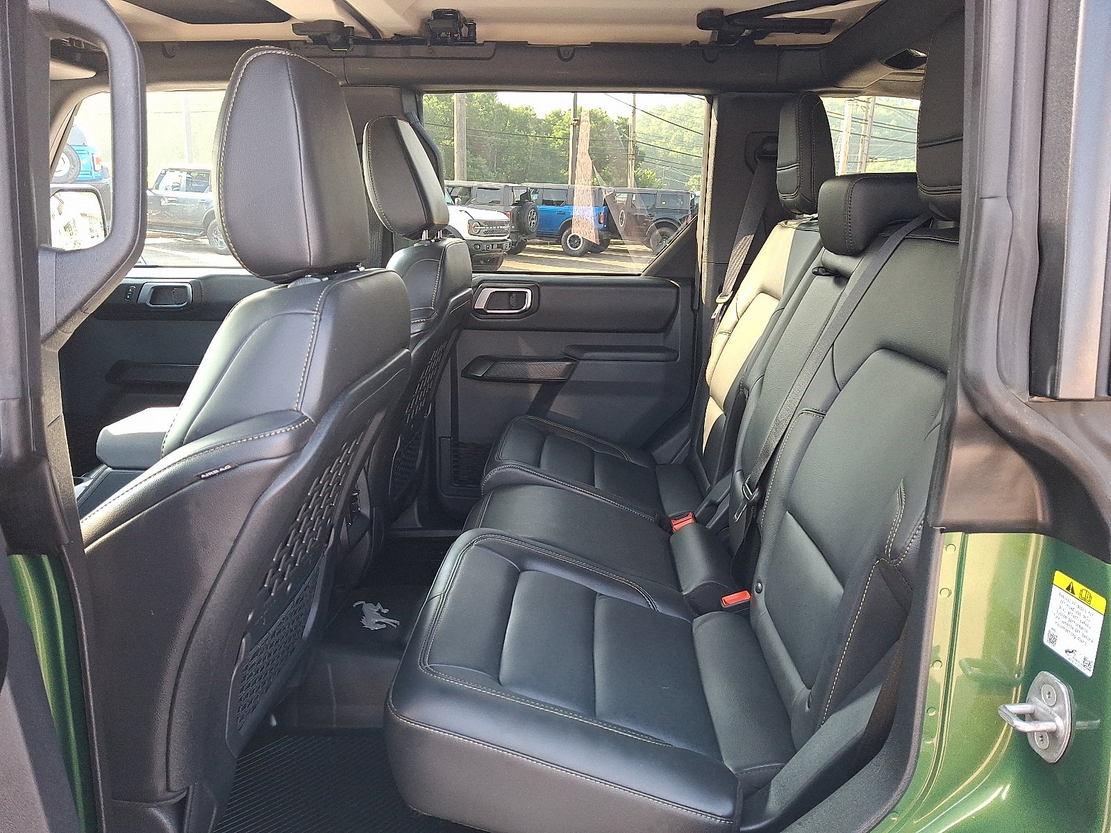 Certified 2025 Ford Bronco Badlands AWD/4WD image 10