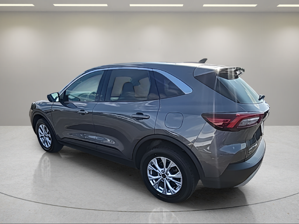 Certified 2024 Ford Escape Active AWD/4WD image 6