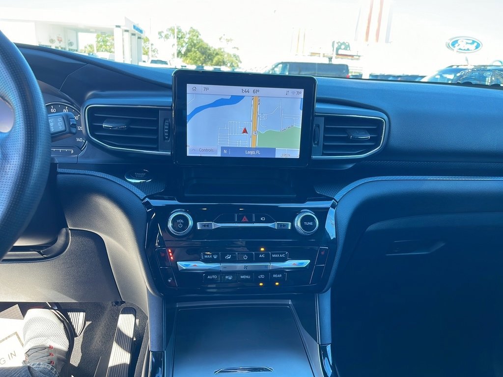 Certified 2022 Ford Explorer ST-Line w/ Class IV Trailer Tow Package image 21