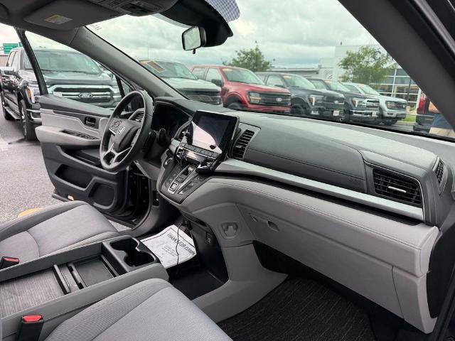 Used 2022 Honda Odyssey EX image 11