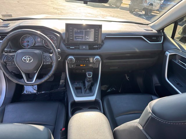 Used 2019 Toyota RAV4 XLE Premium FWD image 24