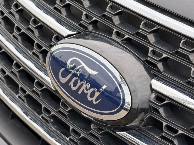 Certified 2023 Ford Explorer XLT AWD/4WD image 25