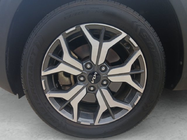 Used 2023 Kia Seltos EX AWD/4WD image 24