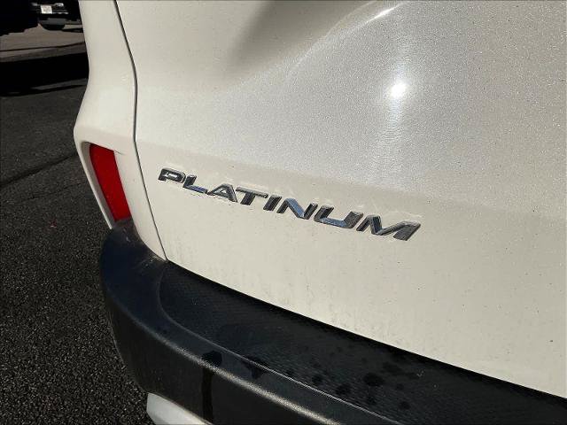 Certified 2024 Ford Escape Platinum AWD/4WD image 25