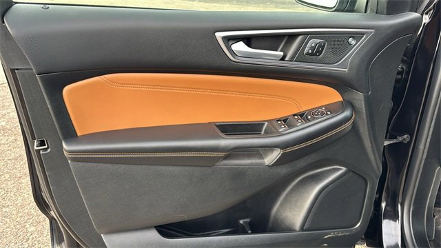 Certified 2024 Ford Edge Titanium w/ Titanium Elite Package image 12