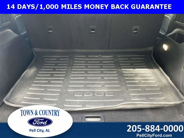 Certified 2024 Ford Edge SE w/ Black Appearance Package image 27