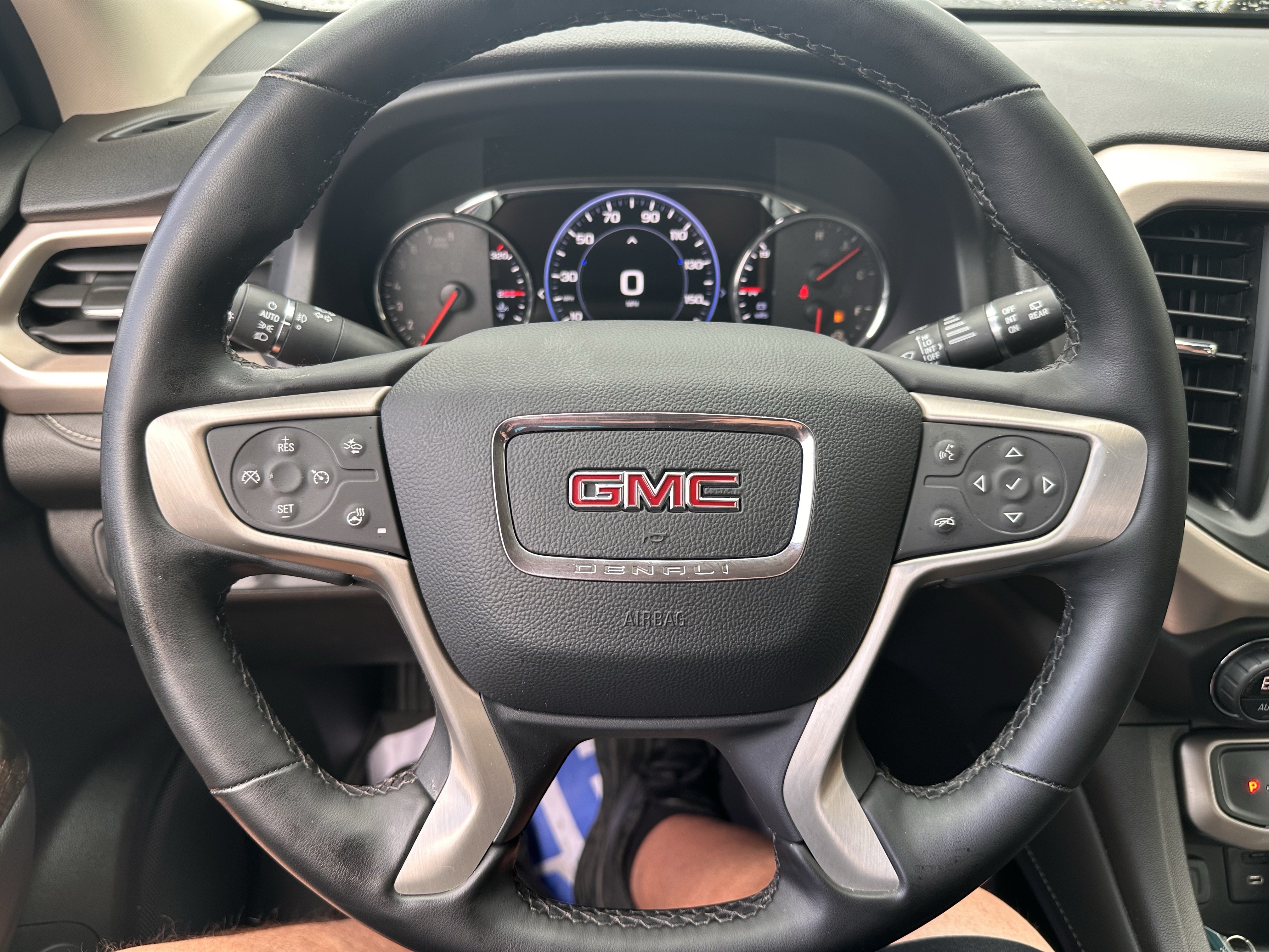 Used 2023 GMC Acadia Denali w/ Black Diamond Edition AWD/4WD image 20