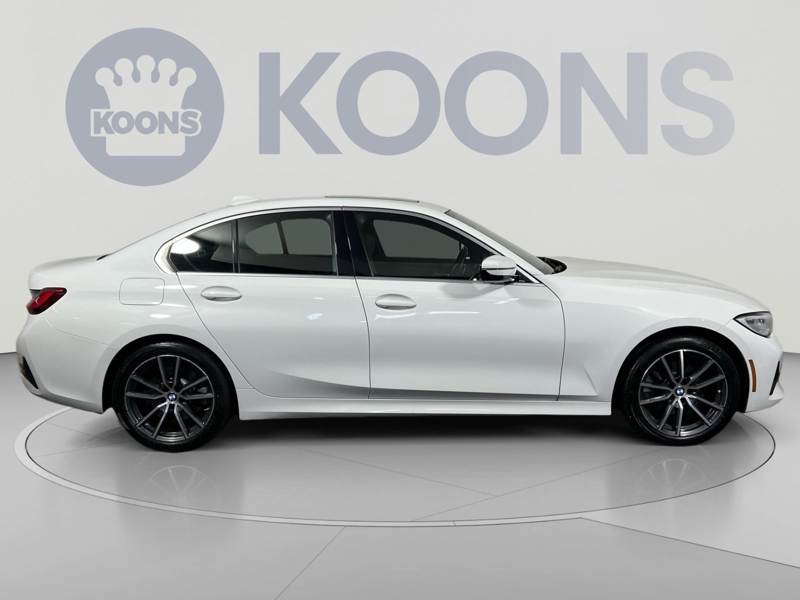 Used 2021 BMW 330i xDrive Sedan w/ Convenience Package AWD/4WD image 12