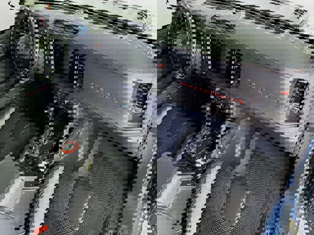 Certified 2025 Ford Bronco Raptor w/ Interior Carbon Fiber Pack image 32