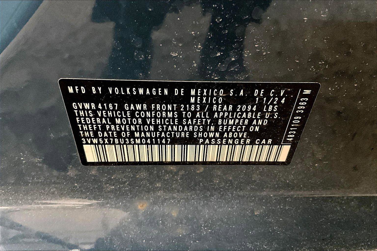 Used 2025 Volkswagen Jetta S image 32