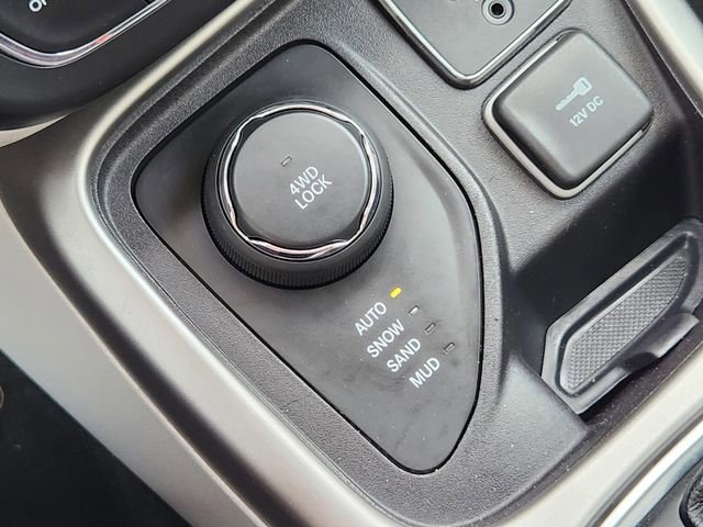 Used 2019 Jeep Compass Latitude w/ Popular Equipment Group image 23