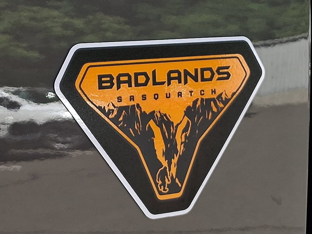 Certified 2025 Ford Bronco Badlands AWD/4WD image 30
