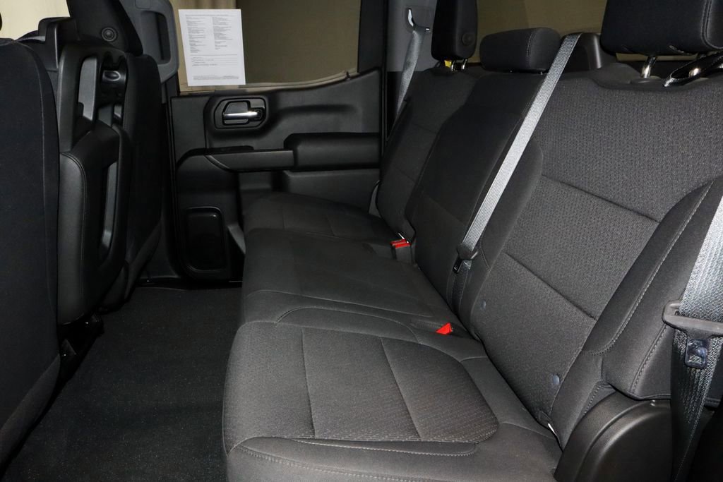 Used 2020 Chevrolet Silverado 1500 Custom w/ Custom Value Package image 21