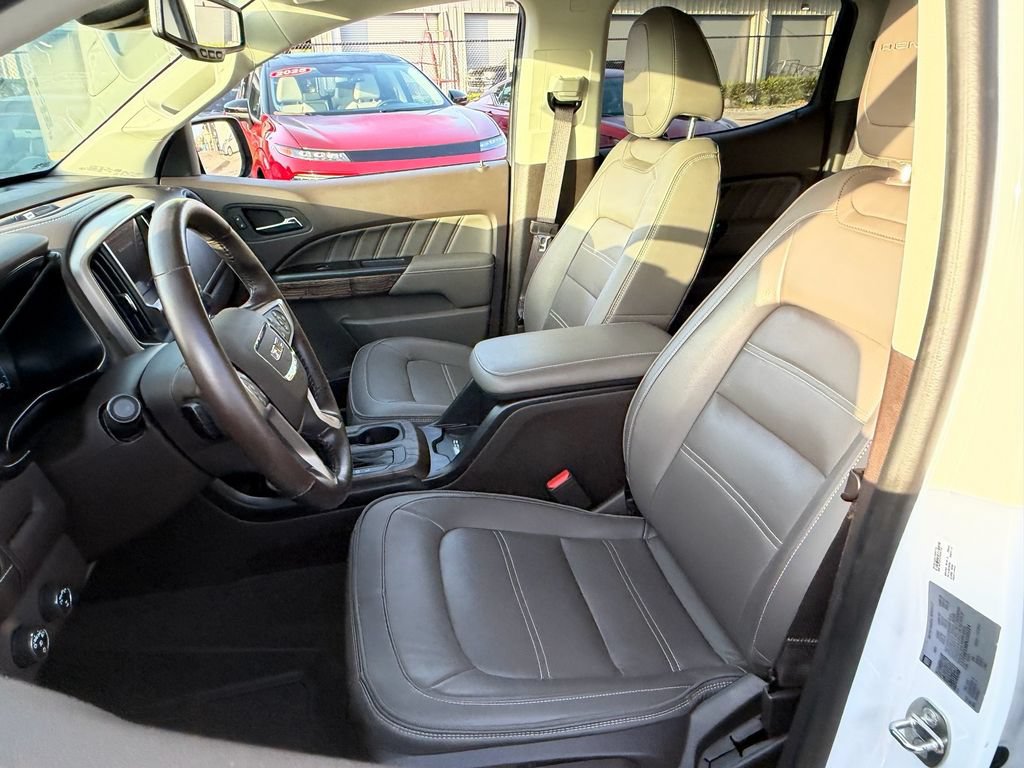 Used 2022 GMC Canyon Denali AWD/4WD image 11