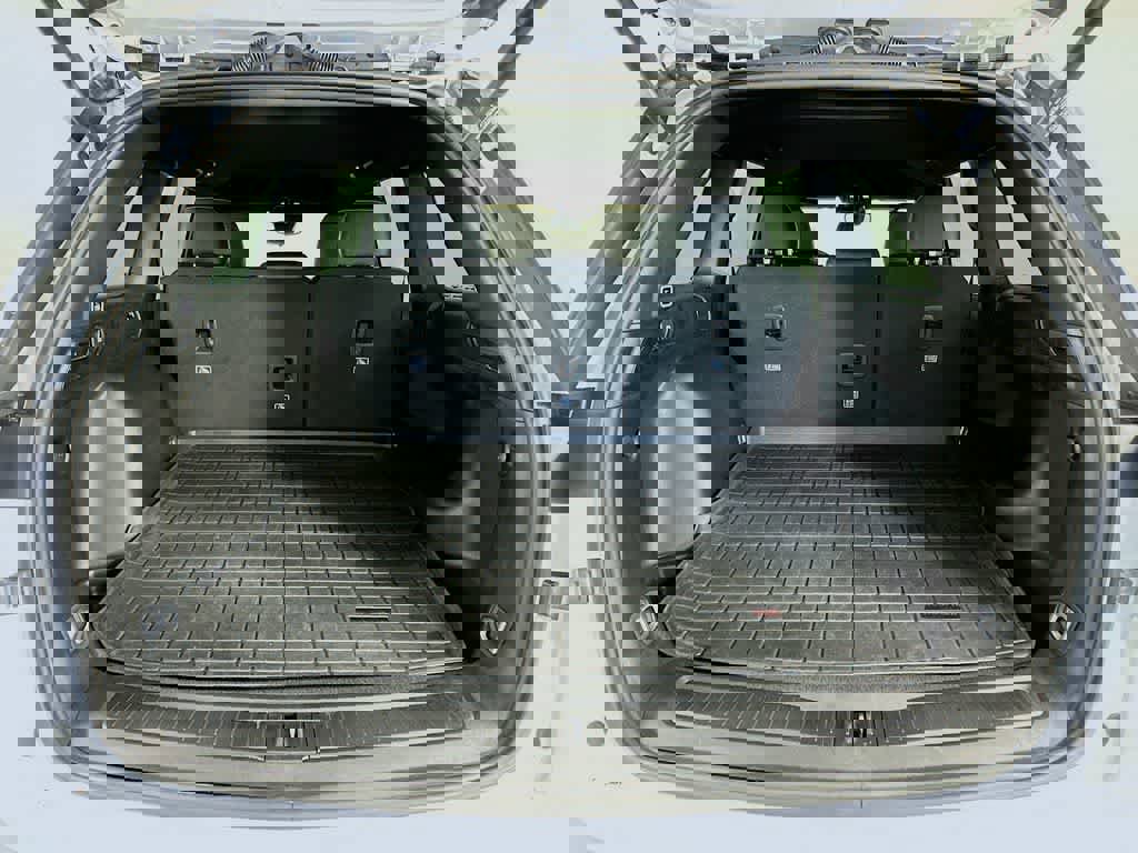 Used 2024 Jeep Grand Cherokee Altitude image 24