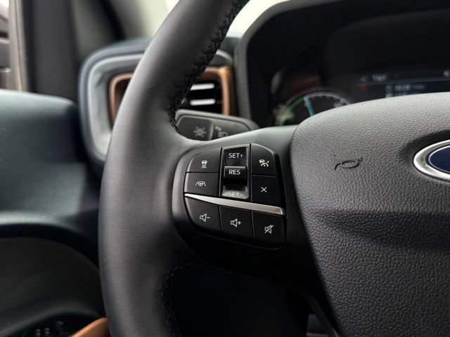 Certified 2024 Ford Maverick Lariat FWD image 10