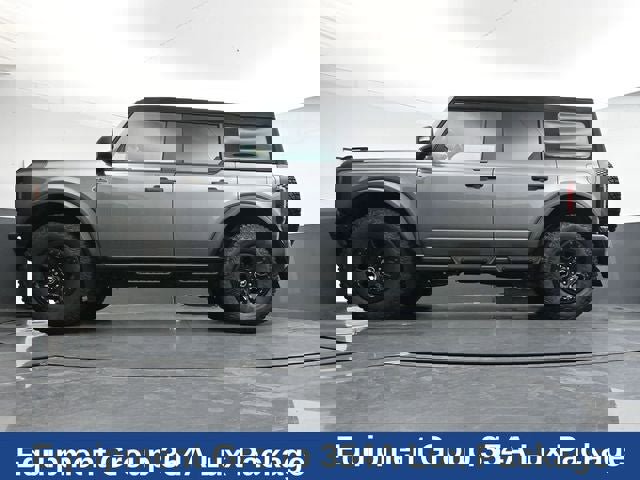 Certified 2023 Ford Bronco Wildtrak AWD/4WD image 30