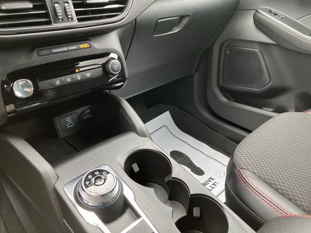 Certified 2023 Ford Escape ST-Line w/ Tech Pack #1 image 10