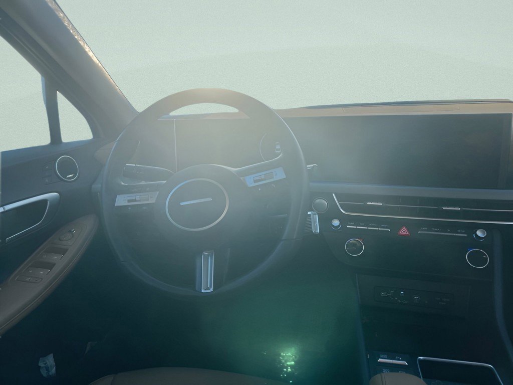 Used 2024 Hyundai Sonata Limited image 19