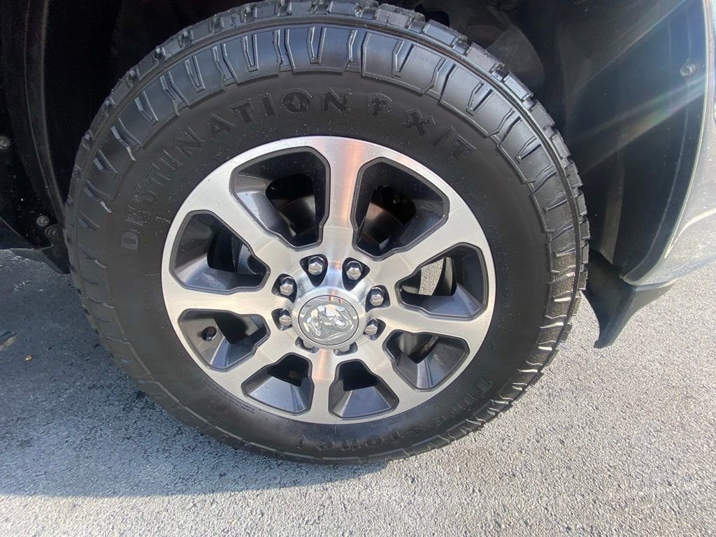 Used 2024 RAM 3500 Limited w/ Safety Group image 29