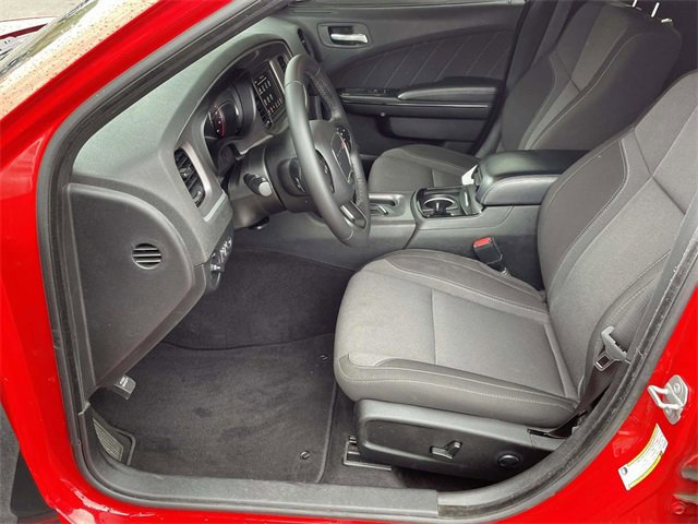 Used 2022 Dodge Charger SXT w/ Blacktop Package image 13