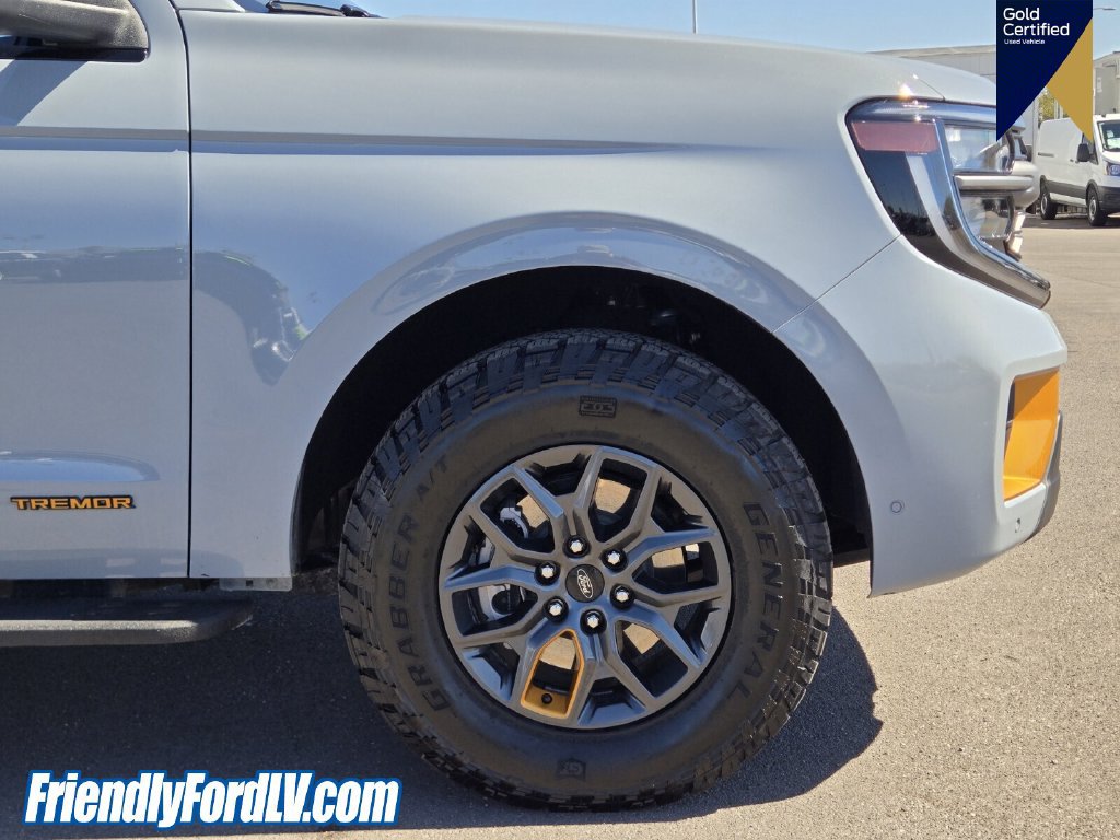 Certified 2025 Ford Expedition Tremor AWD/4WD image 8