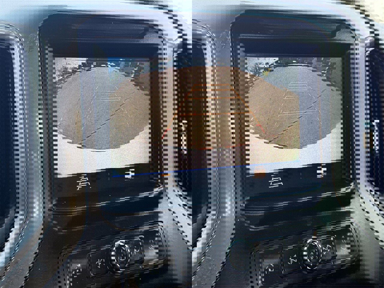 Used 2021 Chevrolet Silverado 1500 Custom image 19