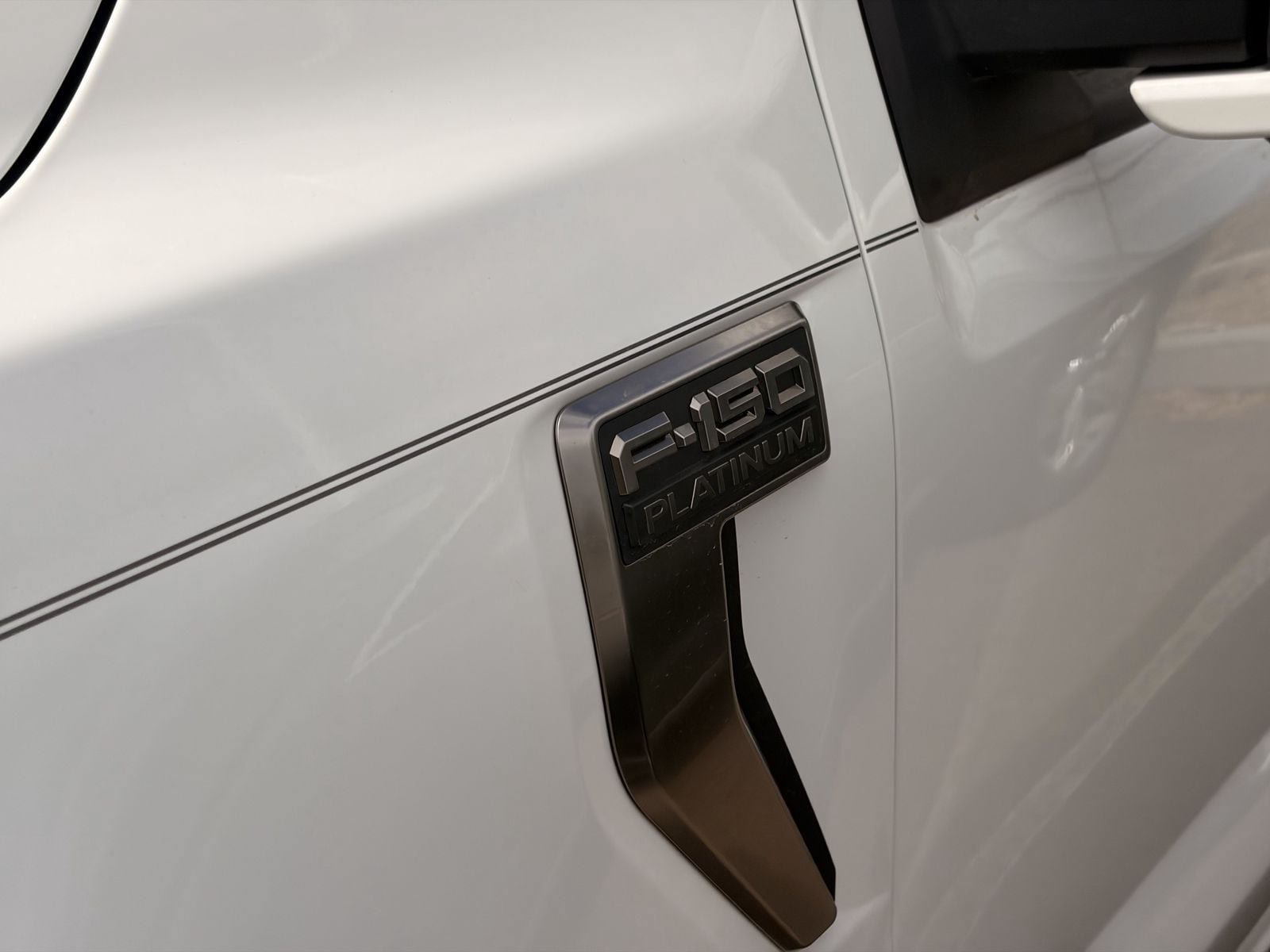 Certified 2023 Ford F150 Platinum w/ Equipment Group 701A High AWD/4WD image 6